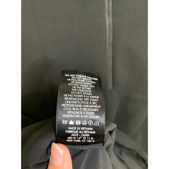 ALICE + OLIVE Employed Black Front Pleated Dress - Picture 8 of 9